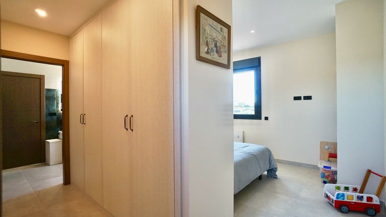 Property thumbnail 32