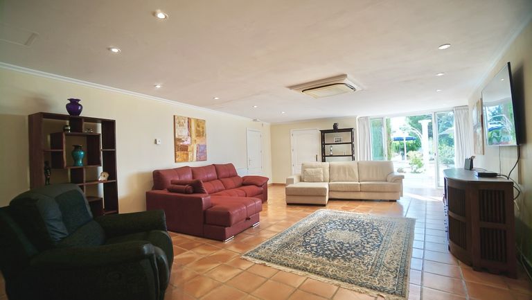 Property thumbnail 10