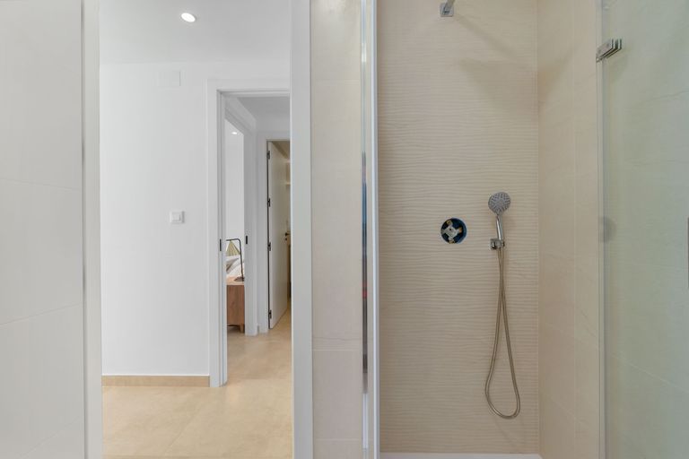 Property thumbnail 33