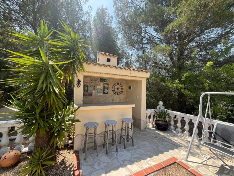 Property thumbnail 5
