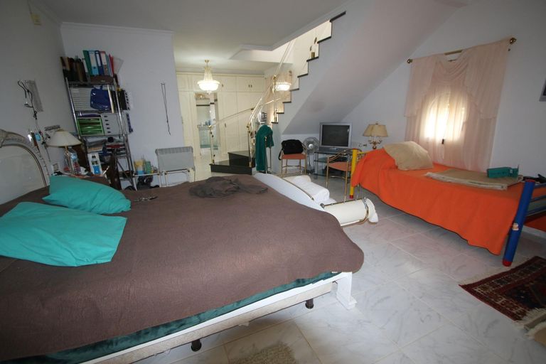 Property thumbnail 28