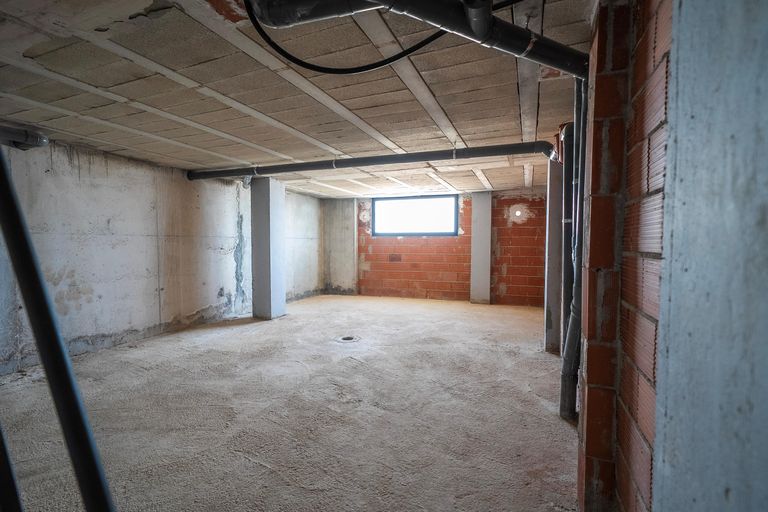 Property thumbnail 34