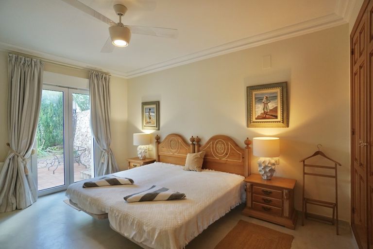 Property thumbnail 32