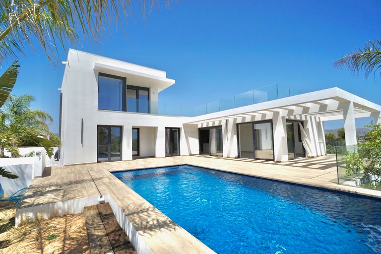Property thumbnail 2