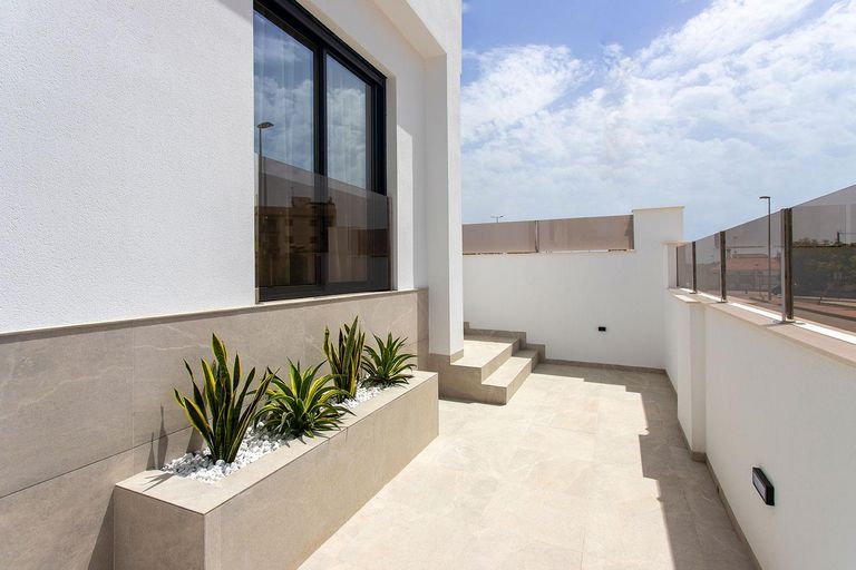 Property thumbnail 32