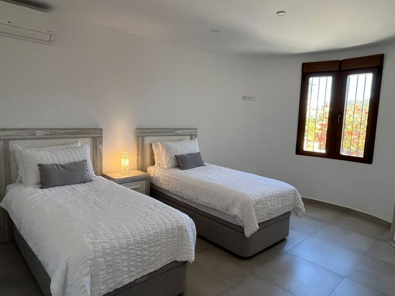 Property thumbnail 39