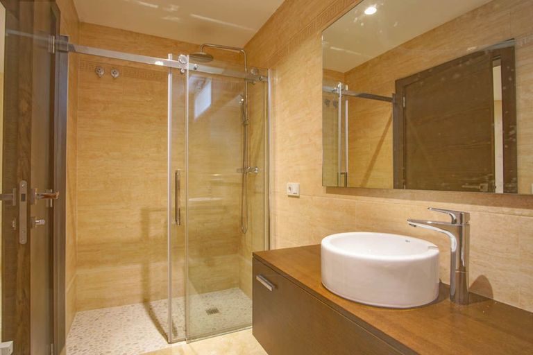 Property thumbnail 13