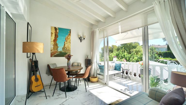 Property thumbnail 2