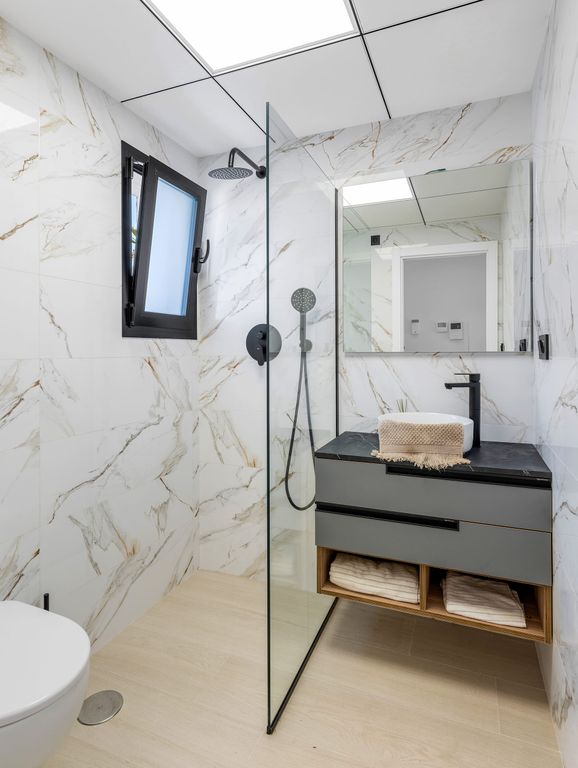 Property thumbnail 28
