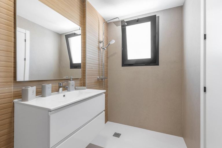 Property thumbnail 34