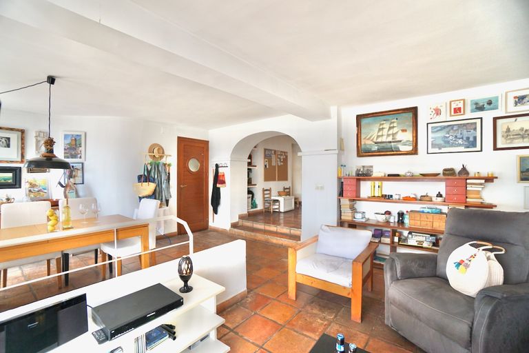 Property thumbnail 9