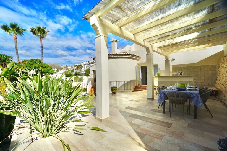 Property thumbnail 4