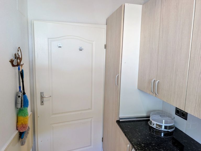 Property thumbnail 6