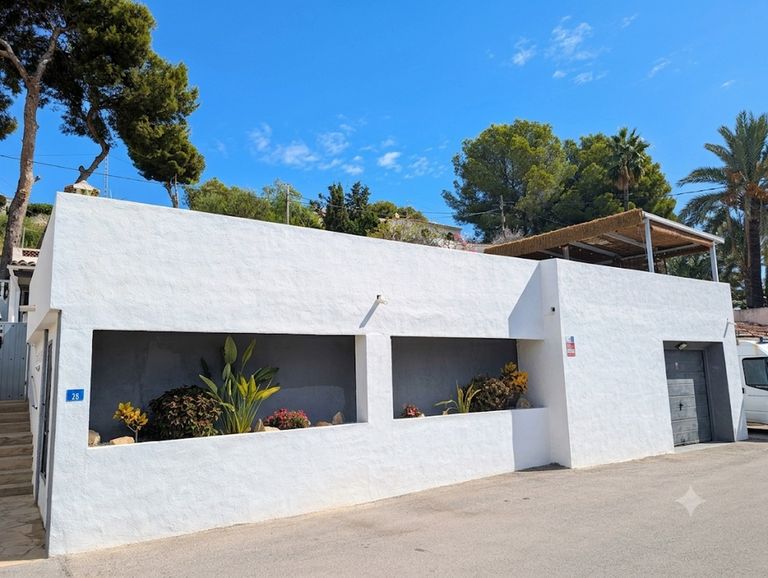 Property thumbnail 4