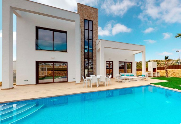 Property thumbnail 1
