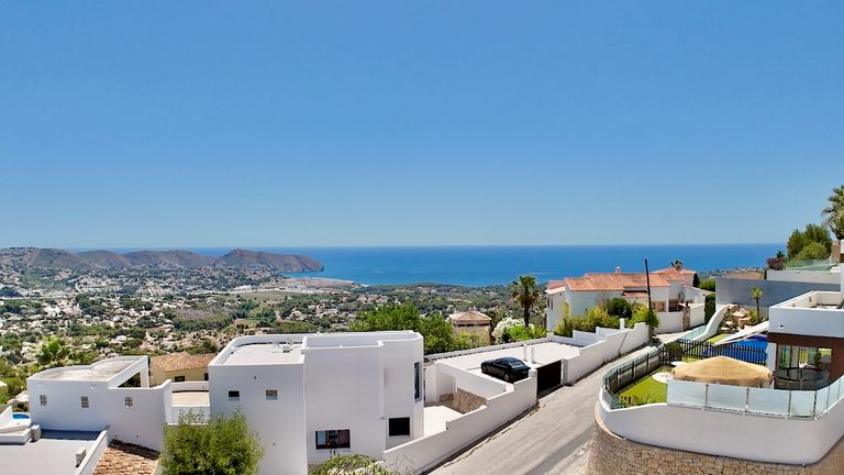 Property thumbnail 2