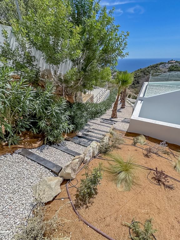 Property thumbnail 32