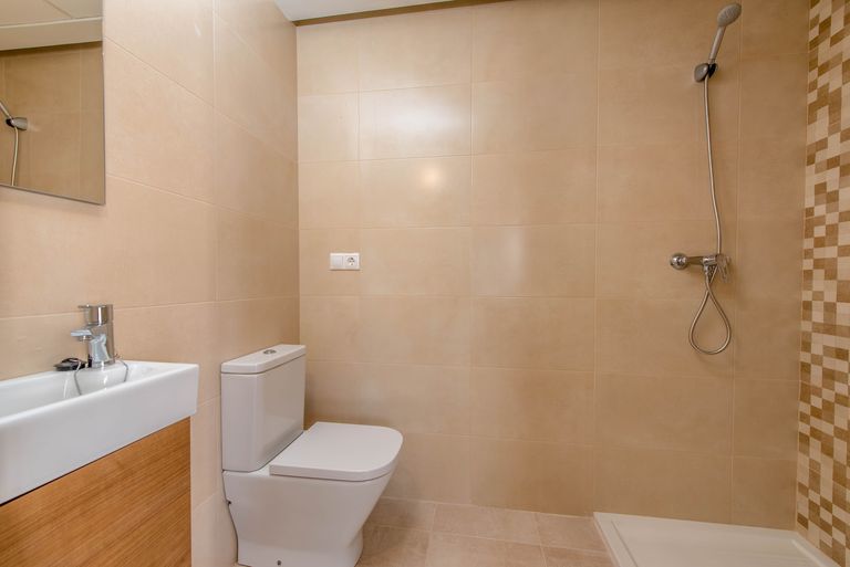Property thumbnail 28