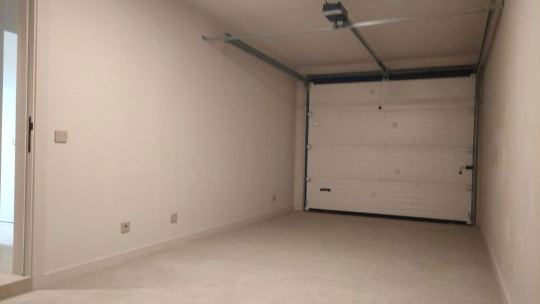 Property thumbnail 25