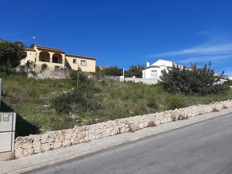 Property thumbnail 3