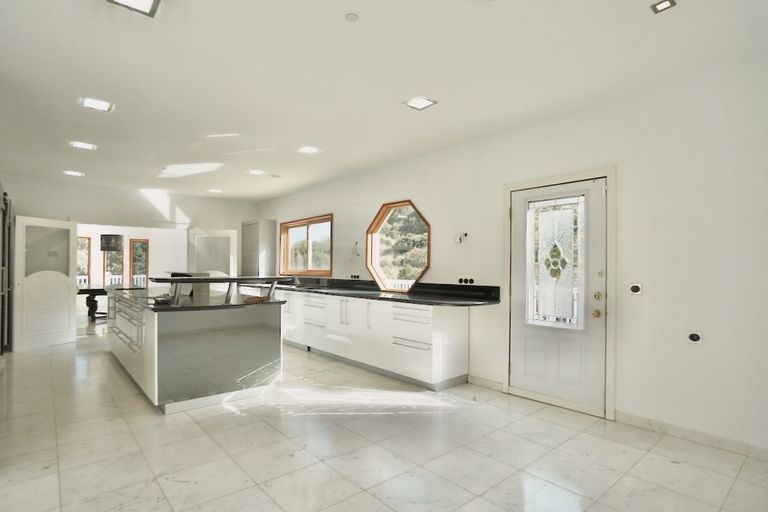 Property thumbnail 23