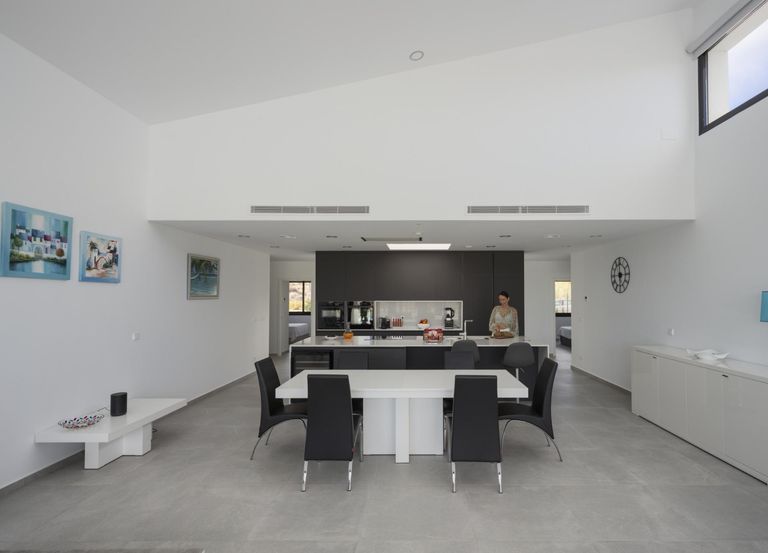 Property thumbnail 11