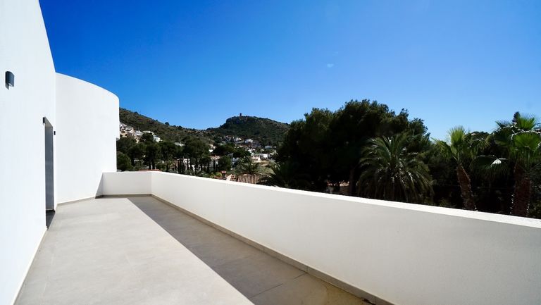 Property thumbnail 48