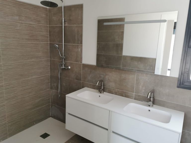 Property thumbnail 23
