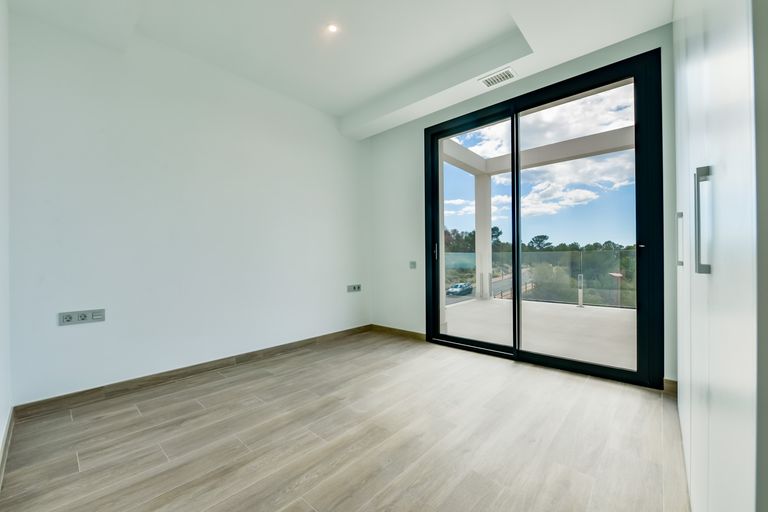 Property thumbnail 38