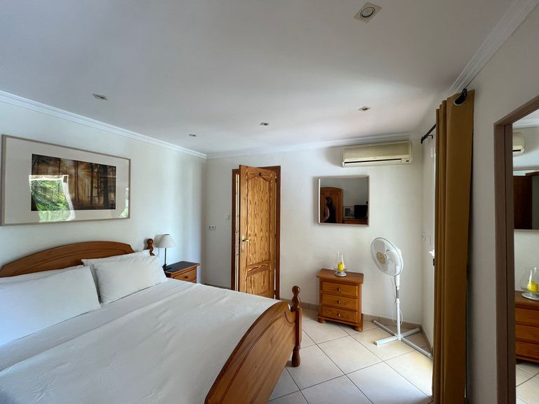 Property thumbnail 19