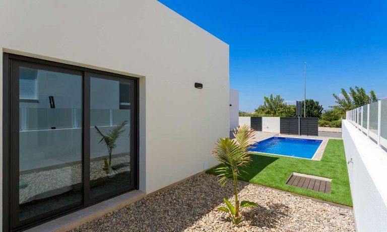 Property thumbnail 26