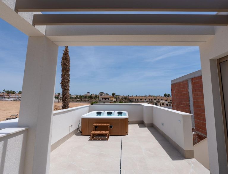 Property thumbnail 44