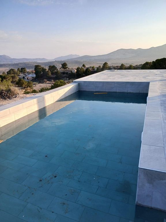 Property thumbnail 8