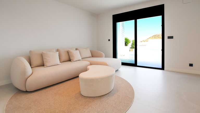 Property thumbnail 11