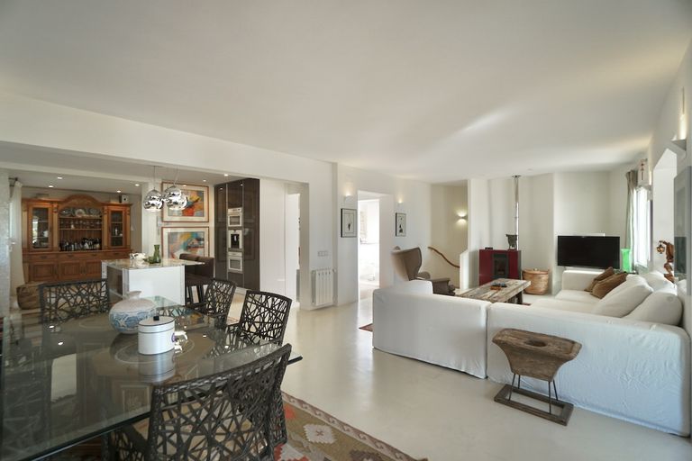 Property thumbnail 12