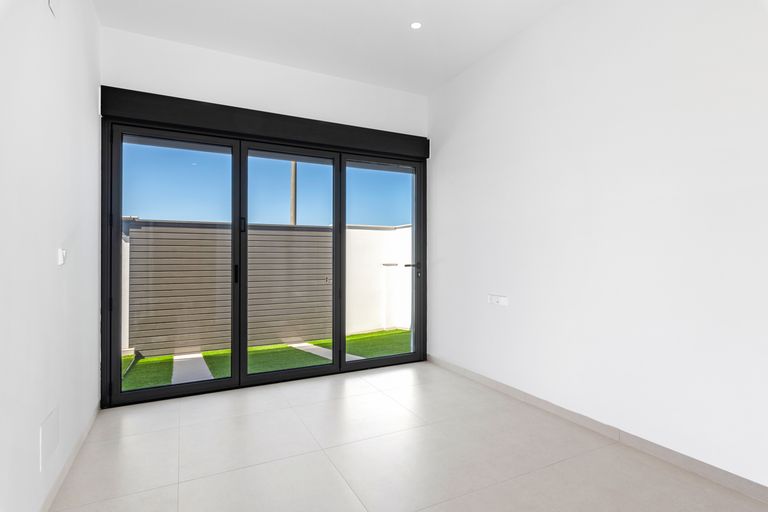 Property thumbnail 11