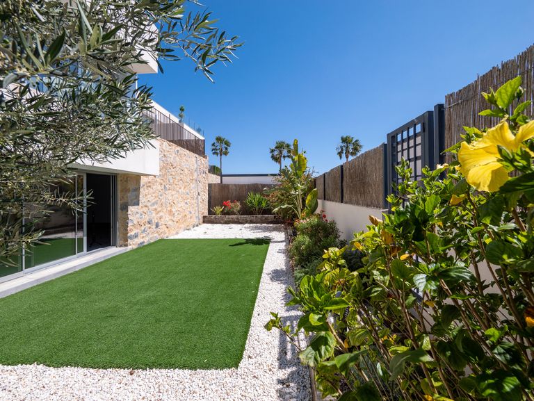 Property thumbnail 2