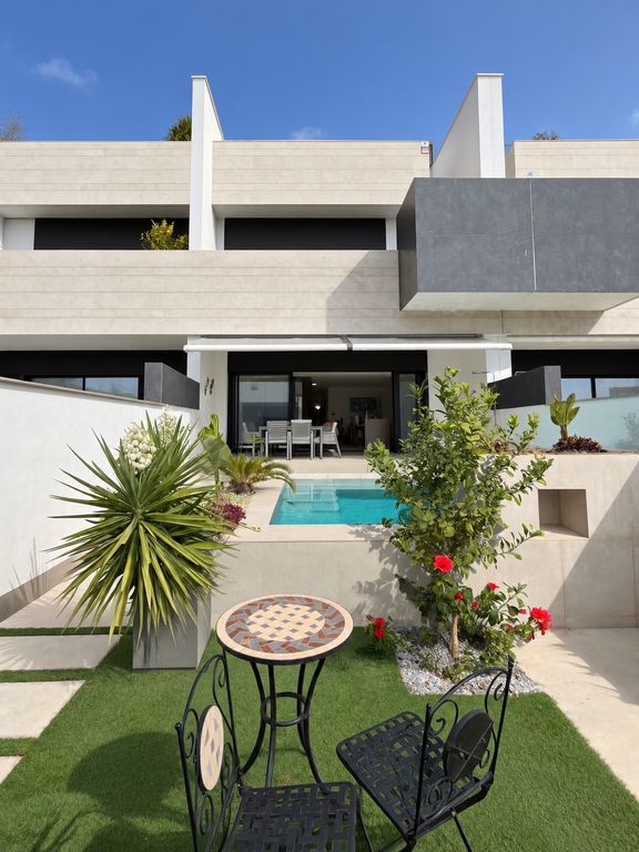 Property thumbnail 2