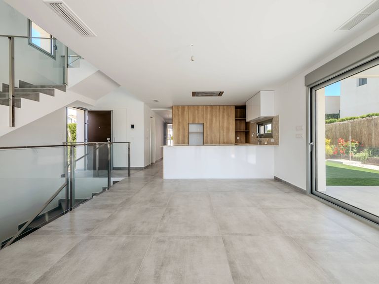 Property thumbnail 7