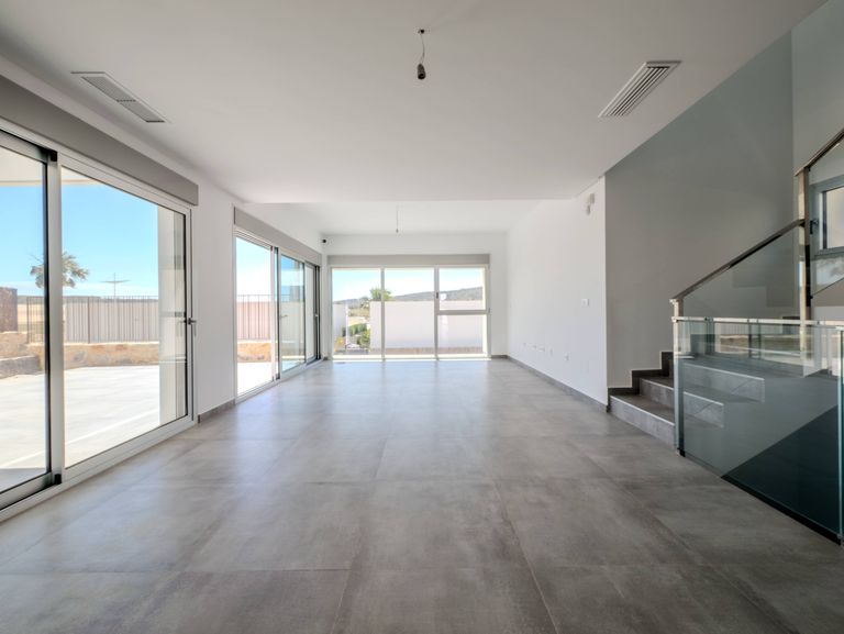 Property thumbnail 12