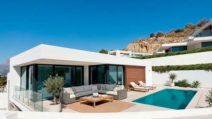 Property thumbnail 2