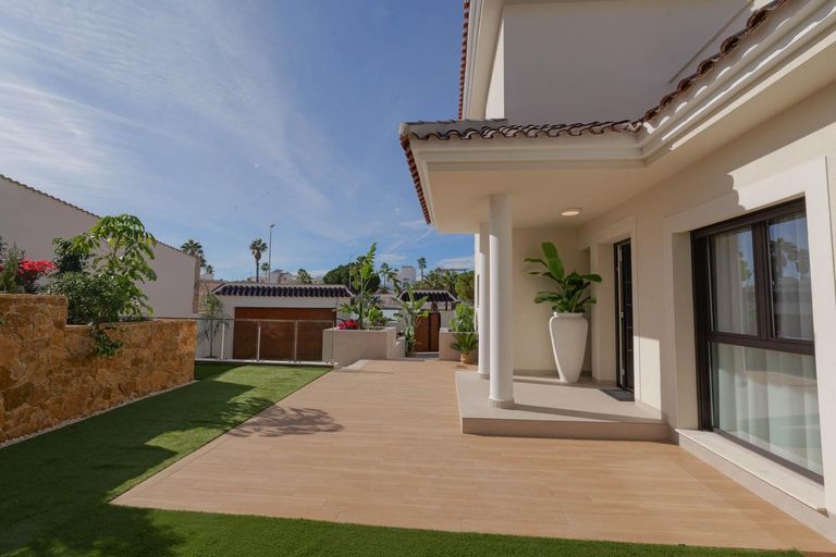 Property thumbnail 5