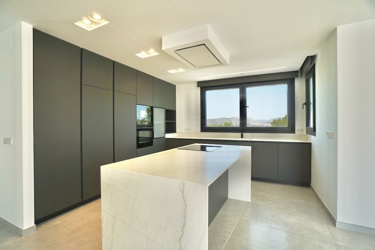 Property thumbnail 9