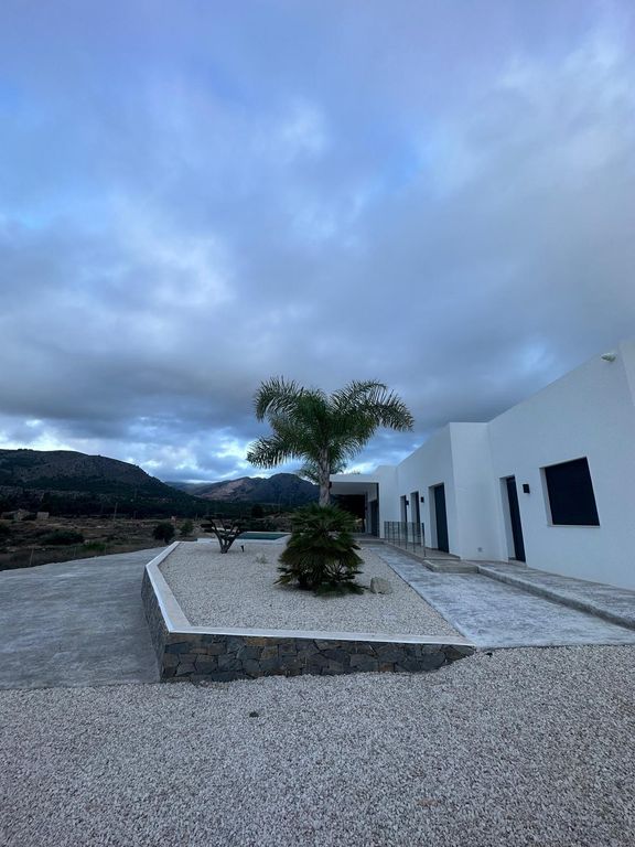 Property thumbnail 20