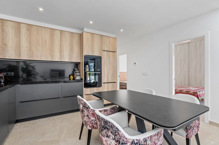 Property thumbnail 40