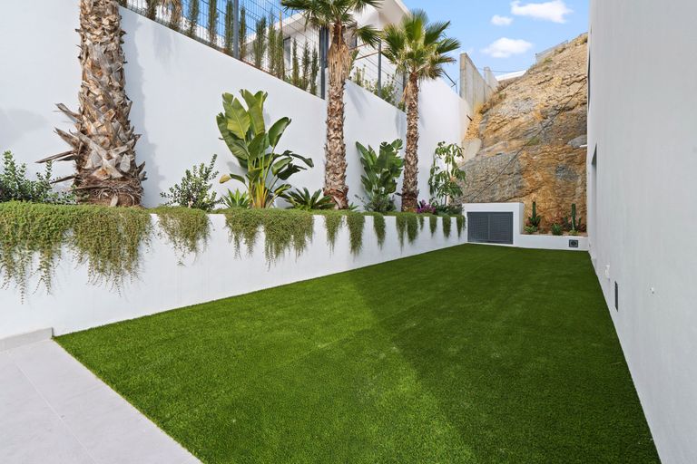 Property thumbnail 9