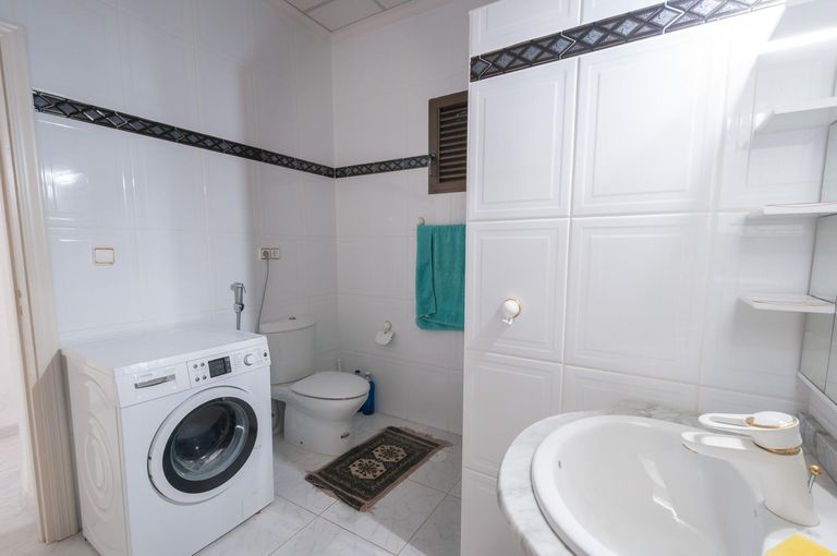 Property thumbnail 12