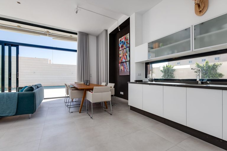 Property thumbnail 8