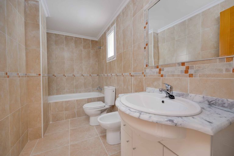 Property thumbnail 23