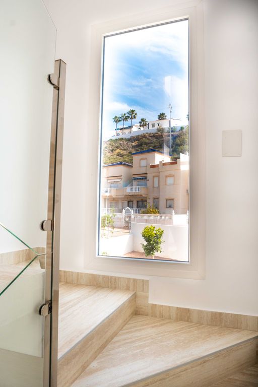 Property thumbnail 18